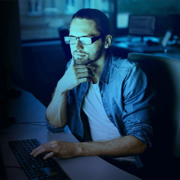 10 motive pentru a învăța programare în 2025