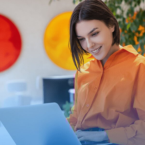 Cum să devii un UX Designer în 2025