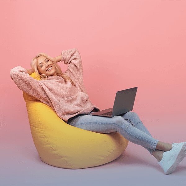 8 pași pentru a-ți crea un portofoliu de Graphic Design